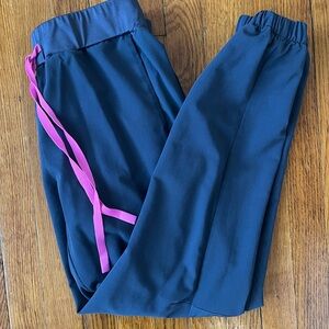 Figs Night Sky Scrub Set